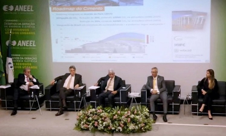 ANEEL debate oportunidades para aproveitamento de RSU