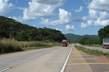 Concreto sobre pavimento asfáltico